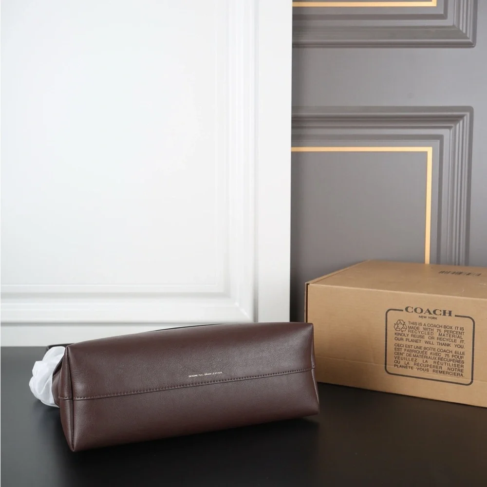 Coach Chelsea 30 Chain Shoulder Bag - Picture 4 of 6